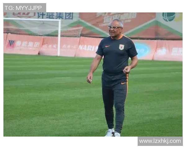 足球明星妻子的财富揭秘她们如何在豪门生活中掌控财富与地位